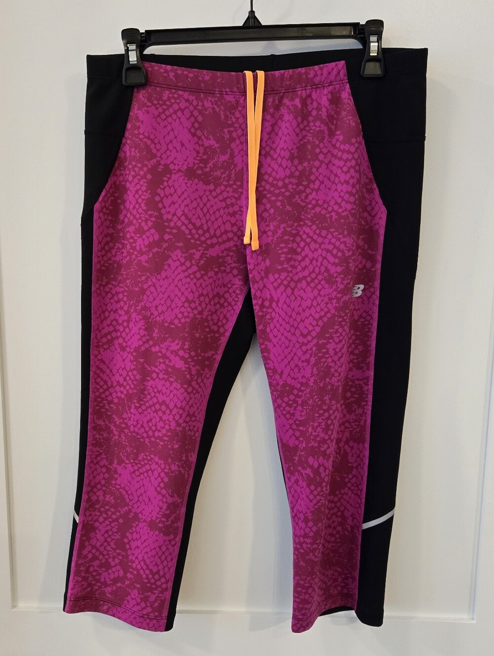 New Balance Cropped Colorblock Pink Snakeskin Print Leggings Sz L
